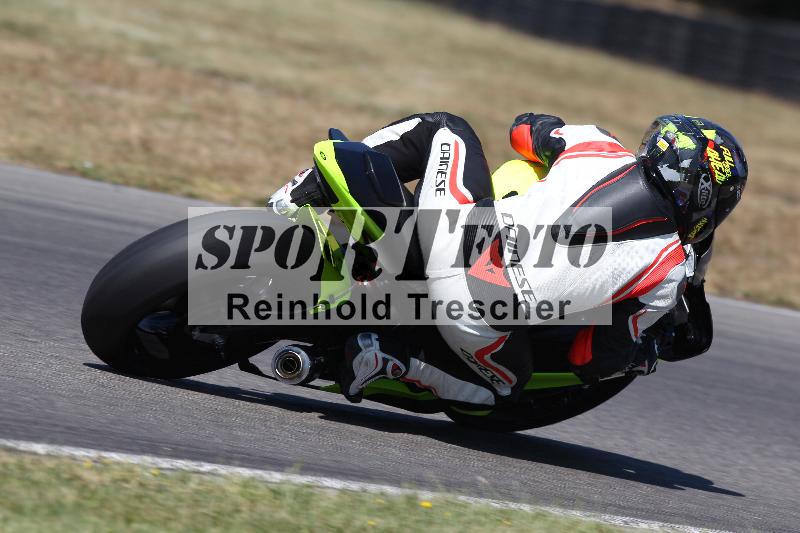 Archiv-2022/50 09.08.2022 MSS und TÖFF Track Day ADR/Gruppe rot/backside